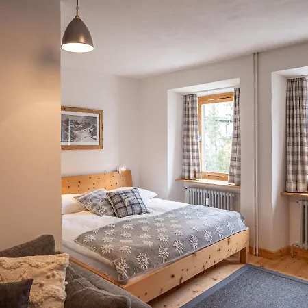 Apartmán Chesa Mathis 7 By Interhome